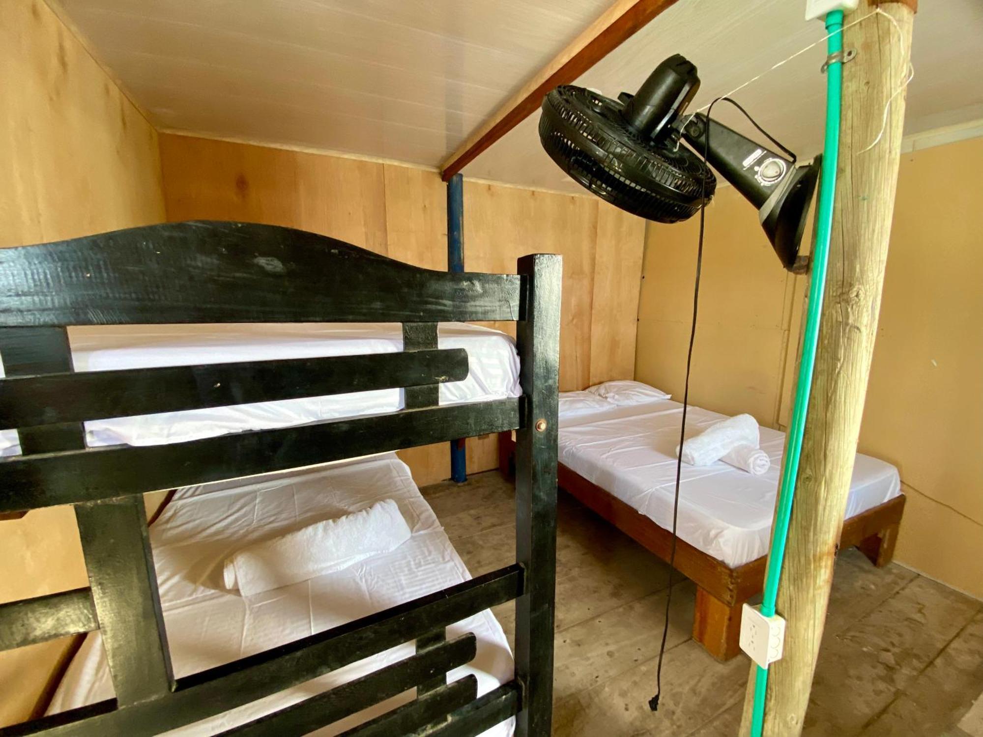 Eco Hostal Estrella De Mar Isla Mucura Luaran gambar